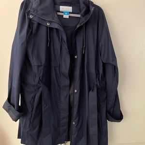 Columbia Trench Style Rain Jacket
